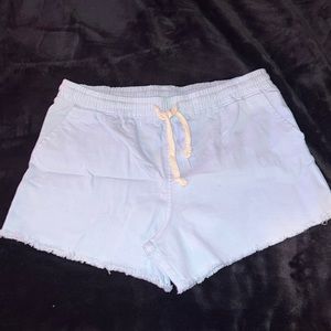 DRAWSTRING FRINGE HEM SHORTS